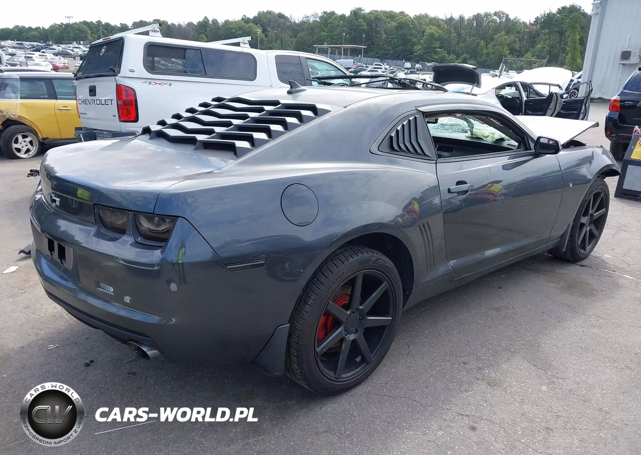 2010 Chevrolet Camaro 1Lt VIN:2G1FB1EV8A9130588 - 4