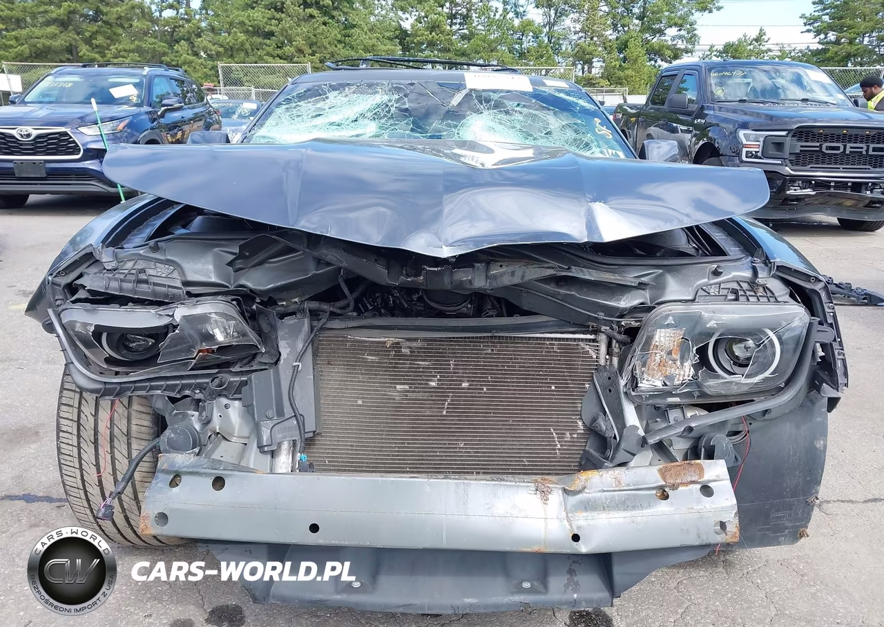 2010 Chevrolet Camaro 1Lt VIN:2G1FB1EV8A9130588 - 6