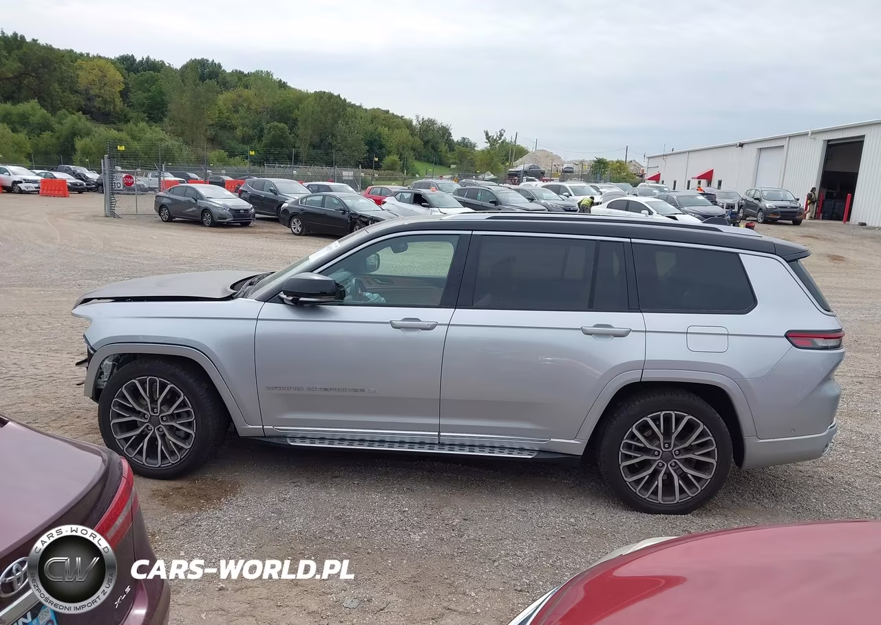 2021 Jeep Grand Cherokee L Summit Reserve 4X4 VIN:1C4RJKET9M8145502 - 14