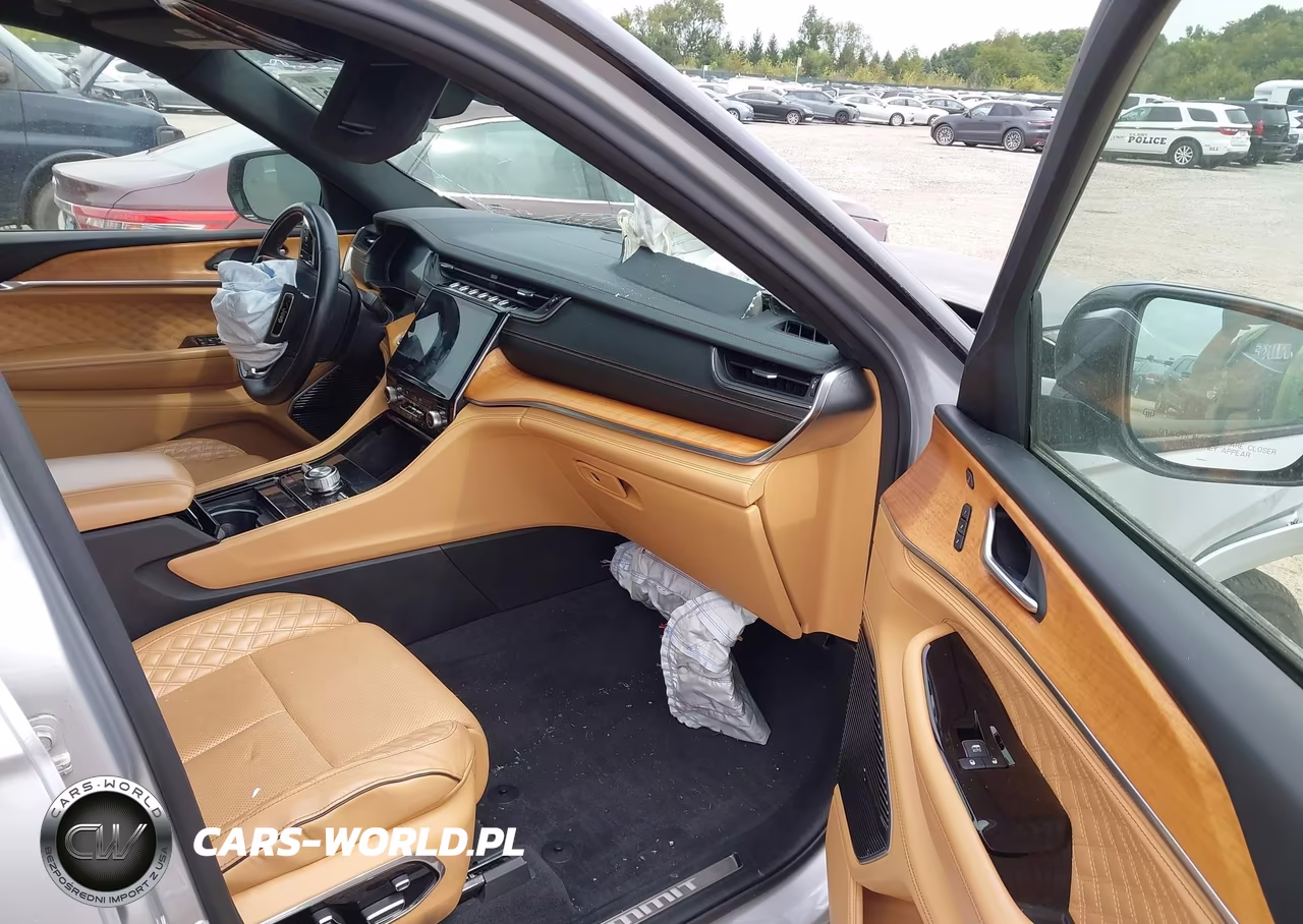 2021 Jeep Grand Cherokee L Summit Reserve 4X4 VIN:1C4RJKET9M8145502 - 5