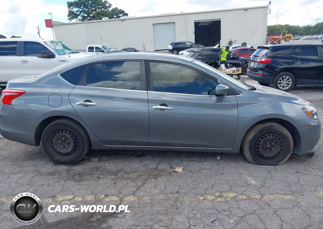 2017 Nissan Sentra S VIN:3N1AB7APXHY253785 - 12