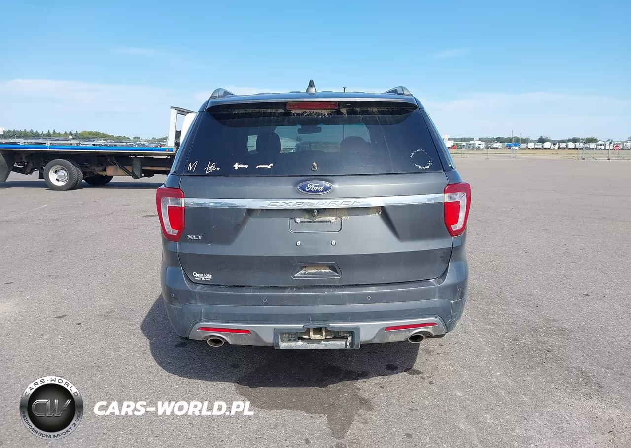 2017 Ford Explorer Xlt VIN:1FM5K7D81HGB30537 - 16