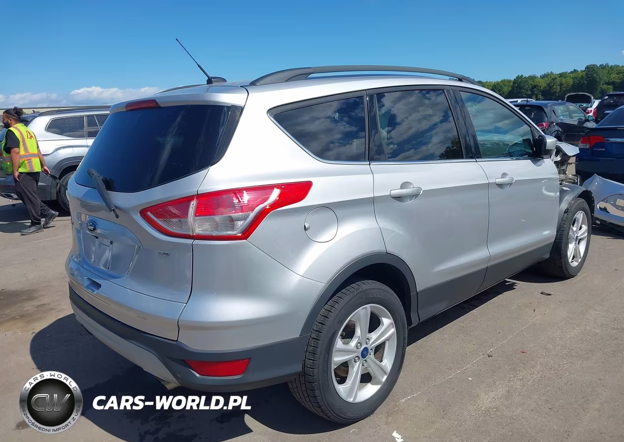 2016 Ford Escape Se VIN:1FMCU0G72GUA55844 - 4