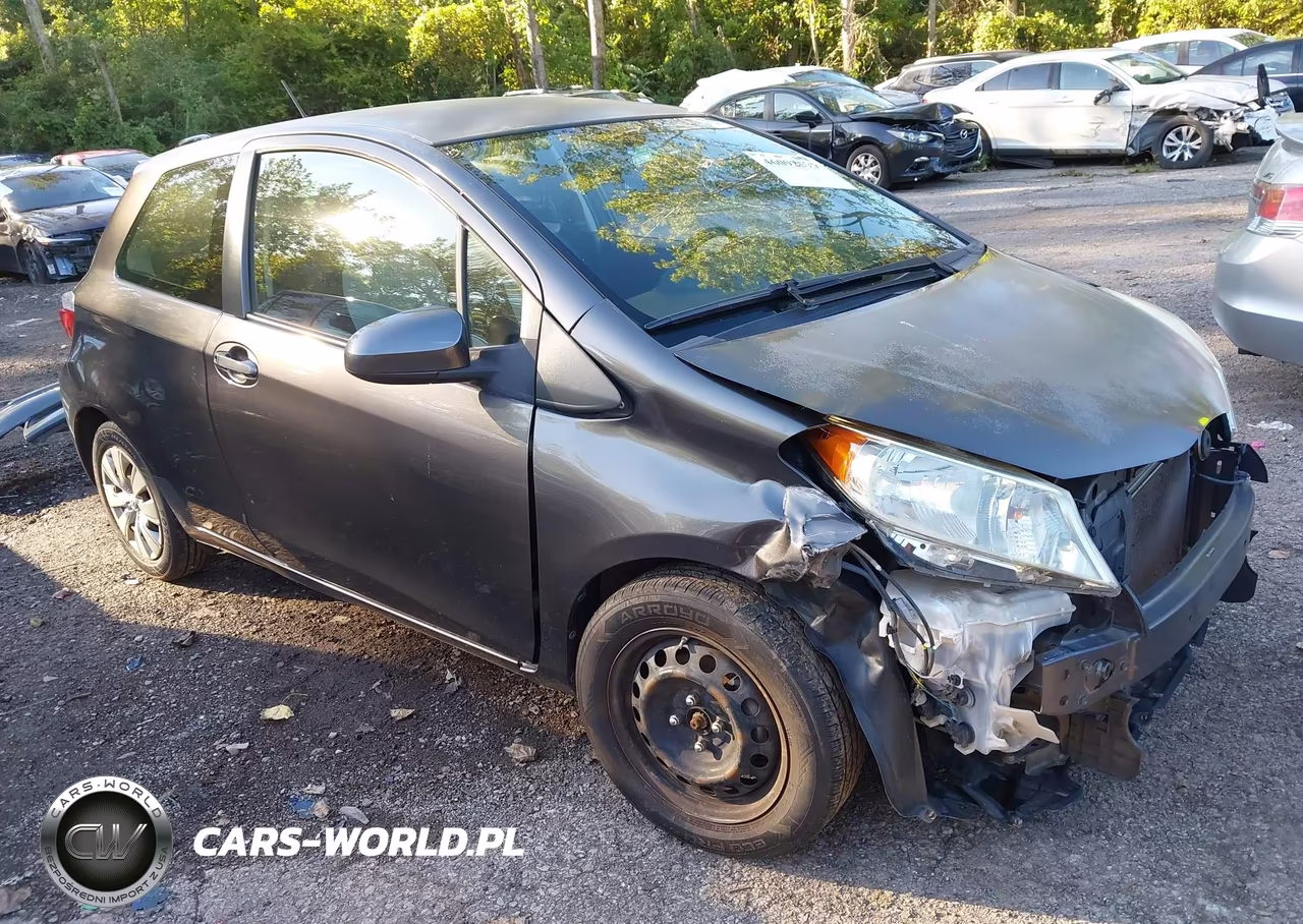 2012 Toyota Yaris Le