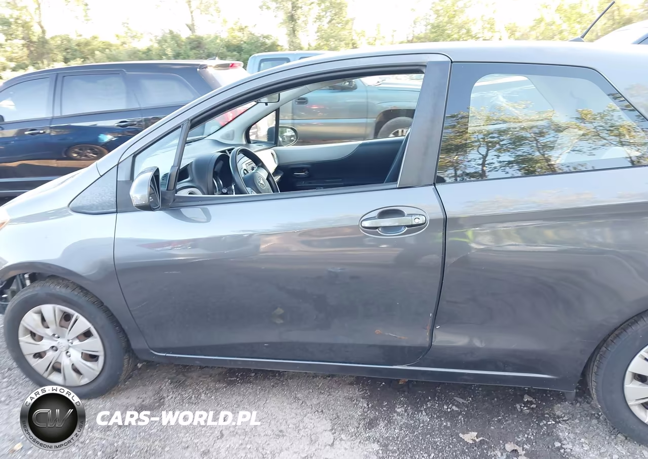 2012 Toyota Yaris Le VIN:JTDJTUD34CD519945 - 15