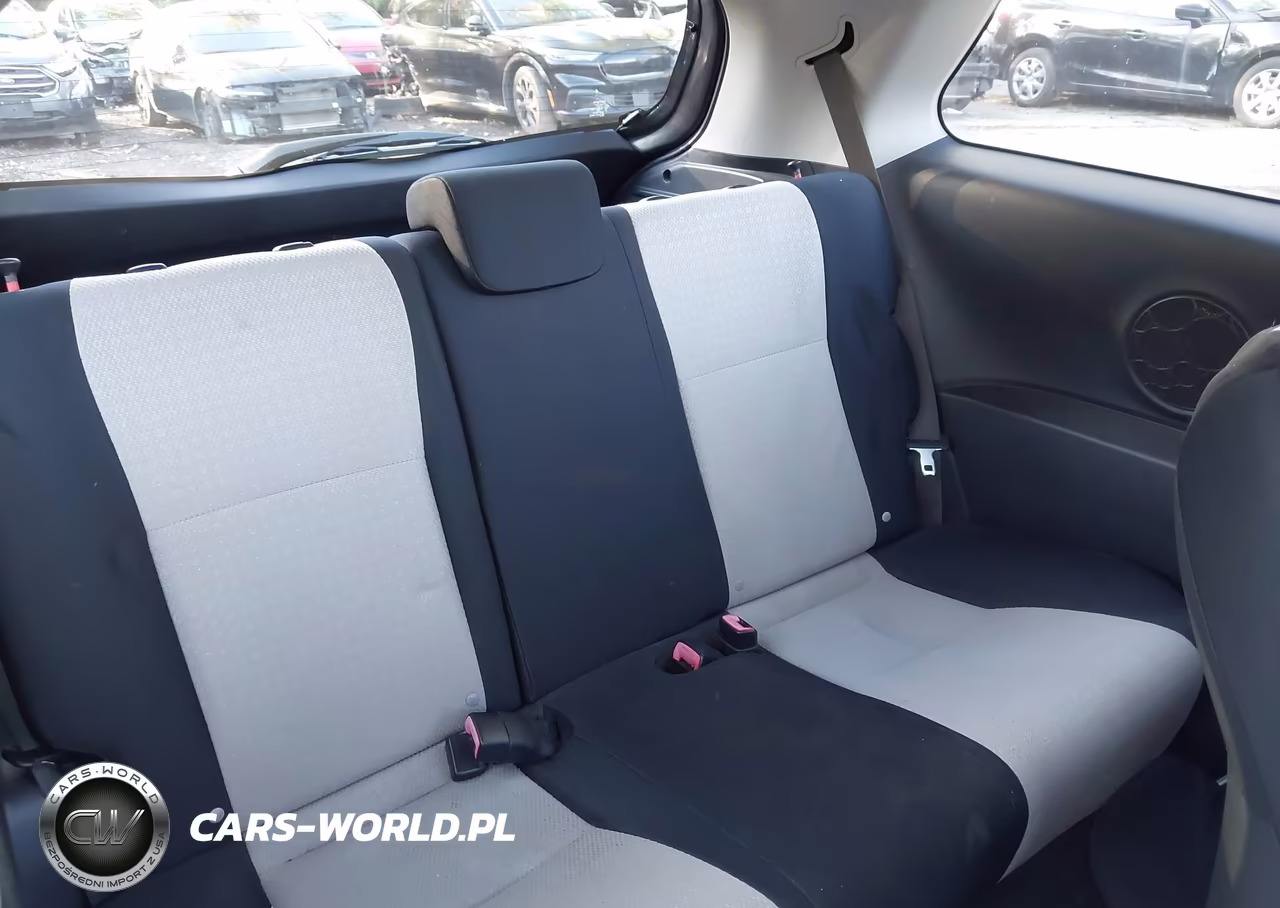 2012 Toyota Yaris Le VIN:JTDJTUD34CD519945 - 8