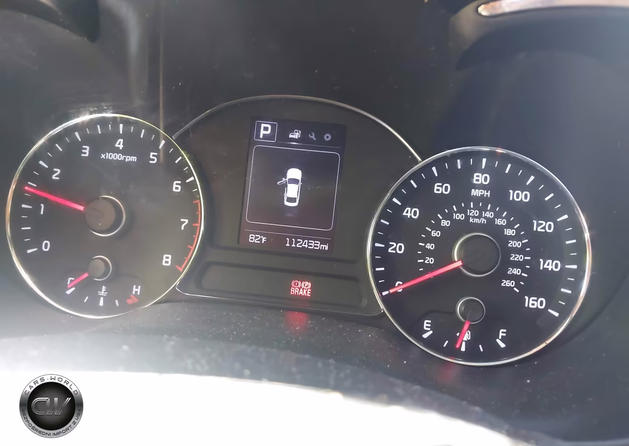 2018 Kia Forte Lx VIN:3KPFK4A79JE276290 - 7