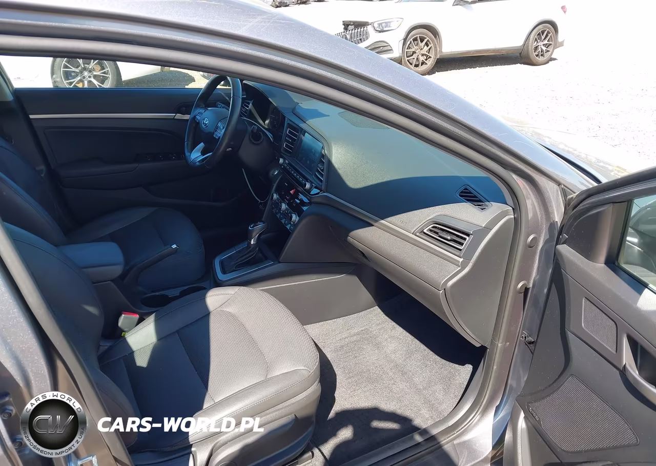 2019 Hyundai Elantra Limited VIN:KMHD84LF7KU814753 - 5