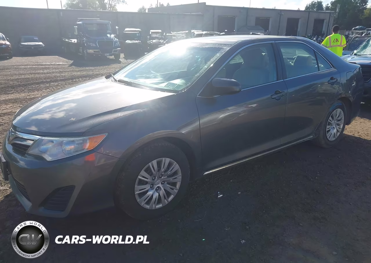 2014 Toyota Camry Le VIN:4T1BF1FK0EU306455 - 2