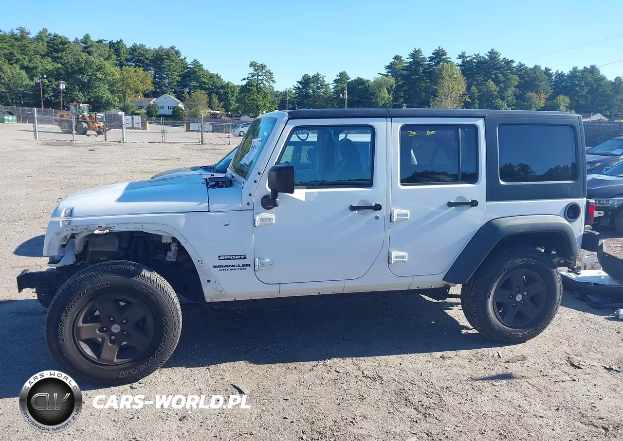 2016 Jeep Wrangler Unlimited Sport VIN:1C4BJWDG7GL154701 - 15