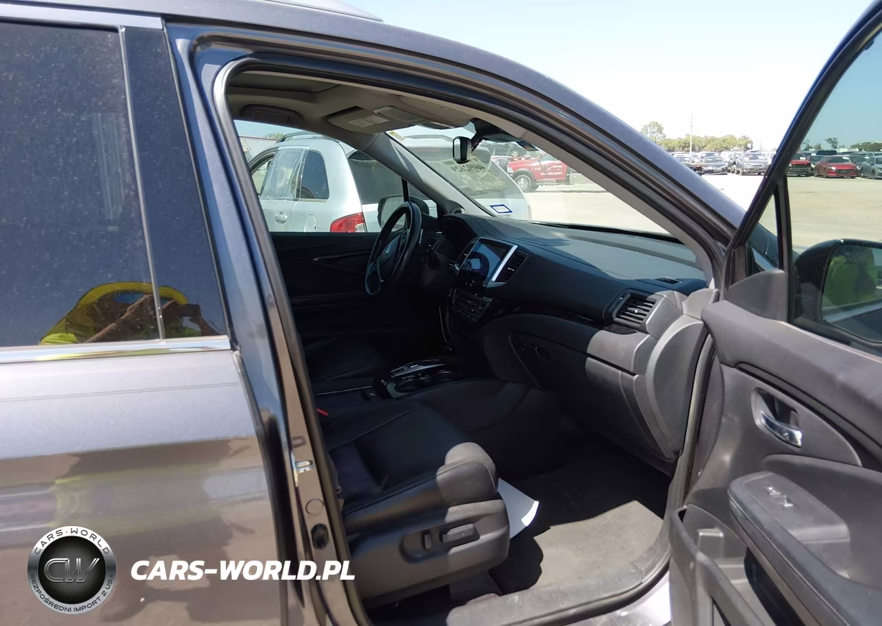 2016 Honda Pilot Touring VIN:5FNYF5H95GB034433 - 5