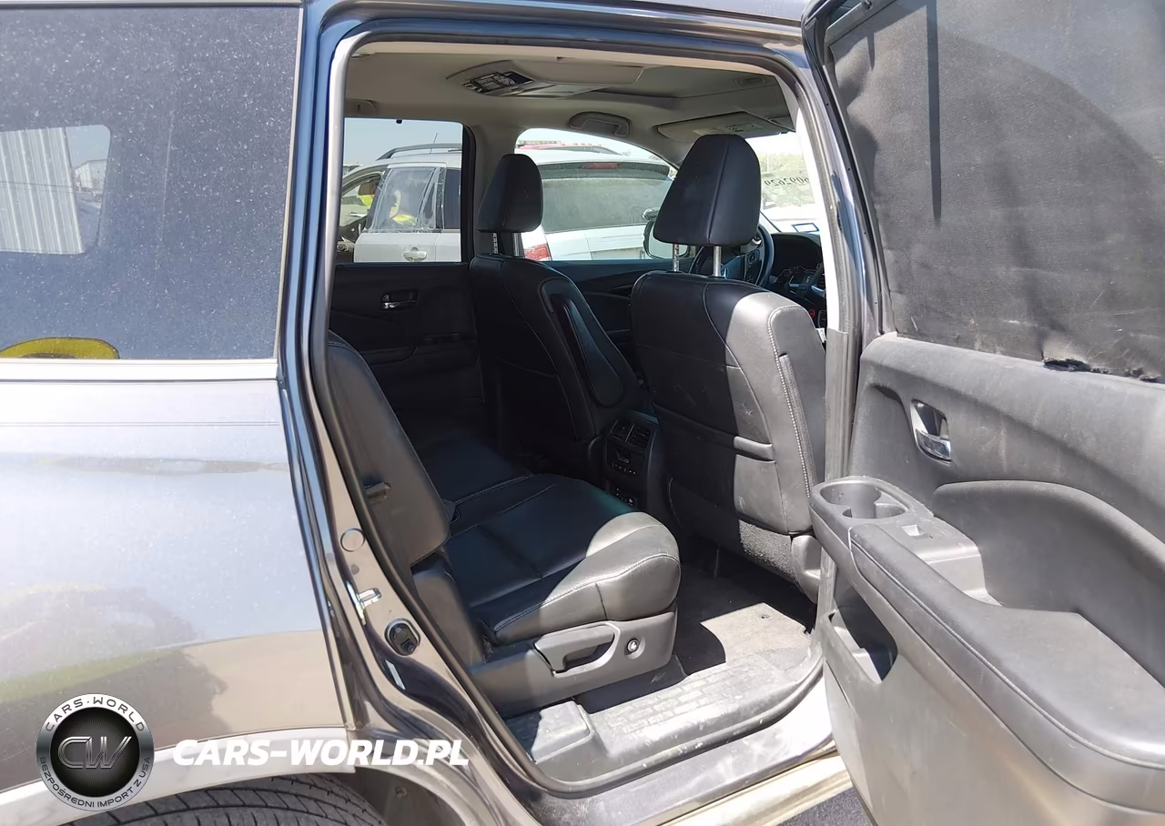 2016 Honda Pilot Touring VIN:5FNYF5H95GB034433 - 8