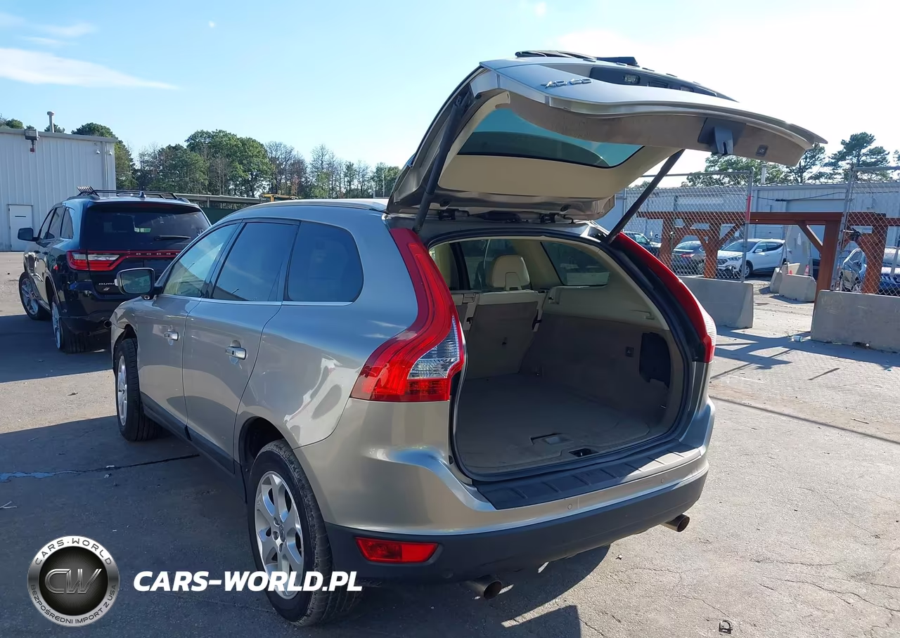 2013 Volvo Xc60 3.2-3.2 Platinum-3.2 Premier-3.2 Premier Plus VIN:YV4952DL2D2391636 - 3