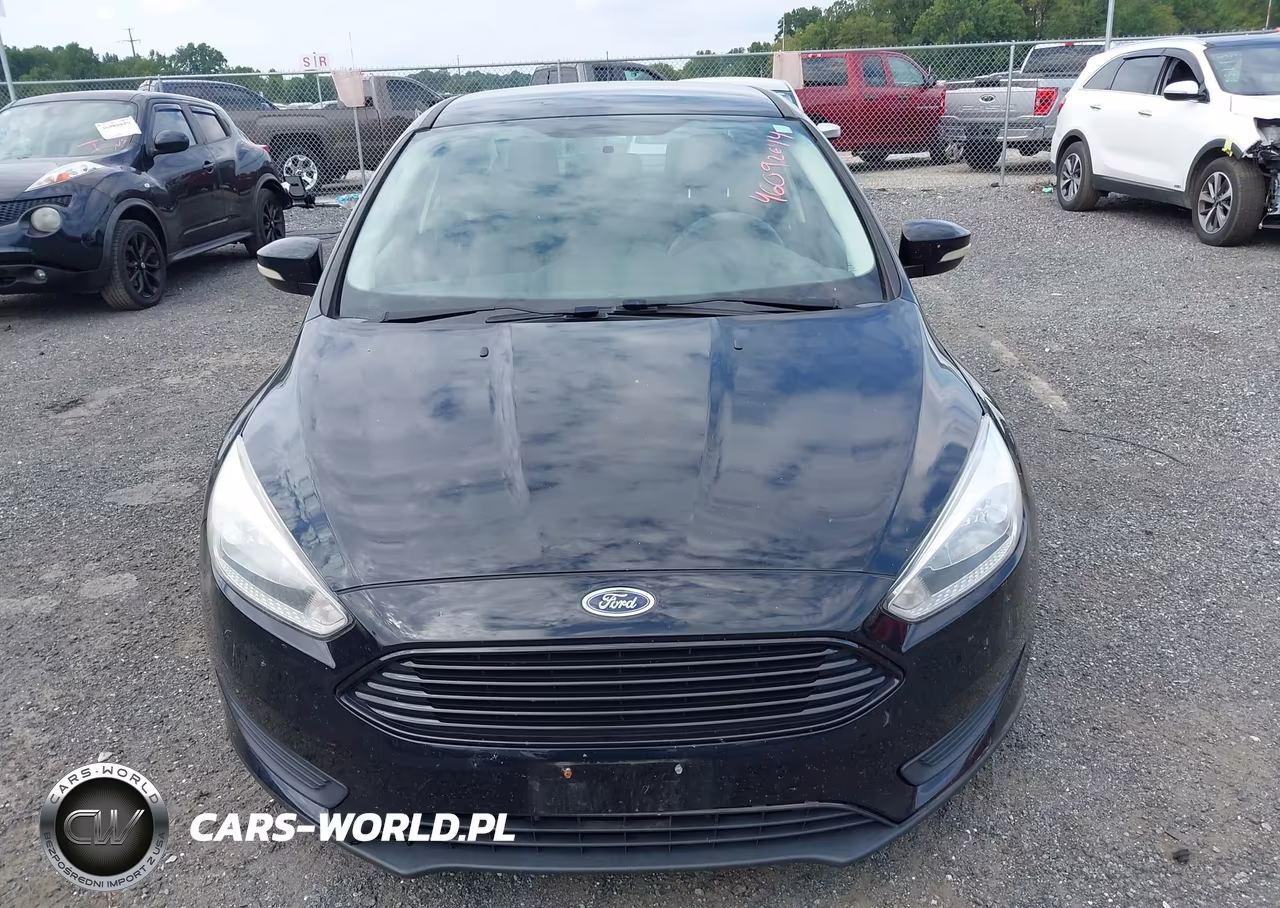 2017 Ford Focus Se VIN:1FADP3F20HL275469 - 13
