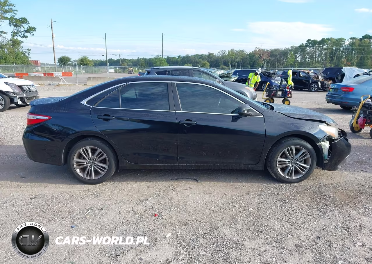 2016 Toyota Camry Se VIN:4T1BF1FK2GU225797 - 13