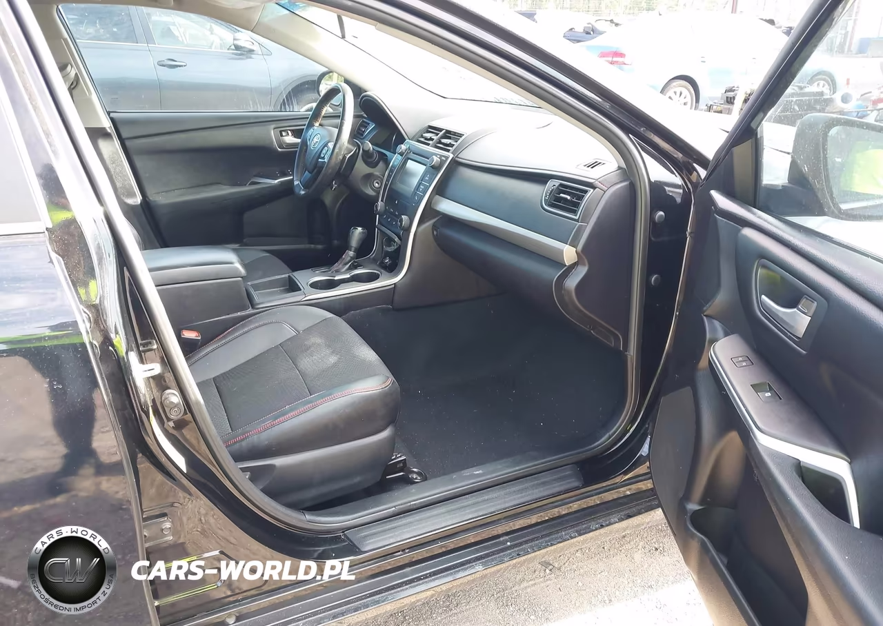 2016 Toyota Camry Se VIN:4T1BF1FK2GU225797 - 5