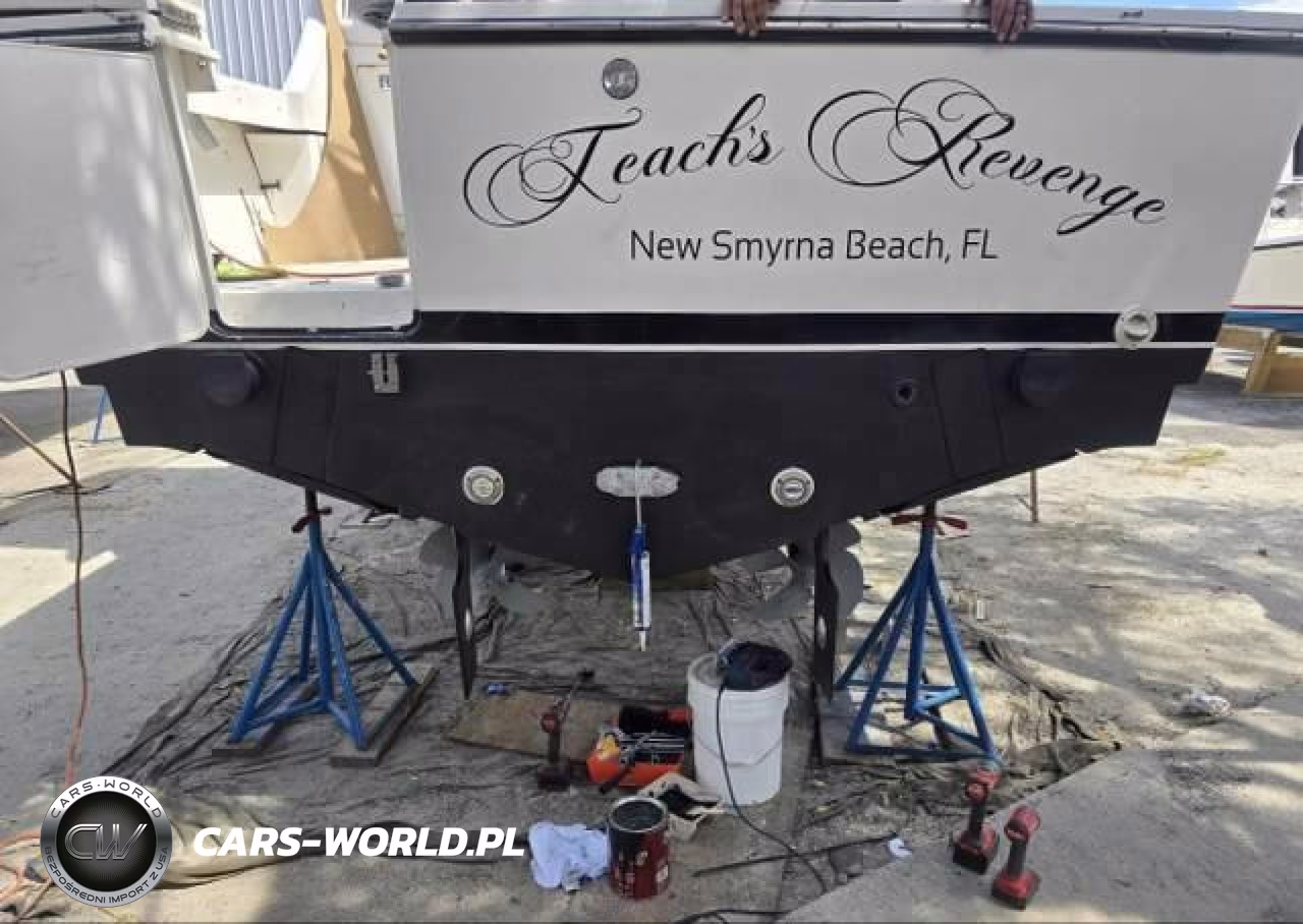 1989 Luhrs Tournament 320 VIN:LHR32067C989 - 12