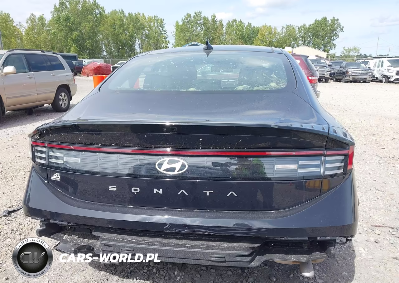 2025 Hyundai Sonata Sel Convenience VIN:KMHL14JA4SA504441 - 17