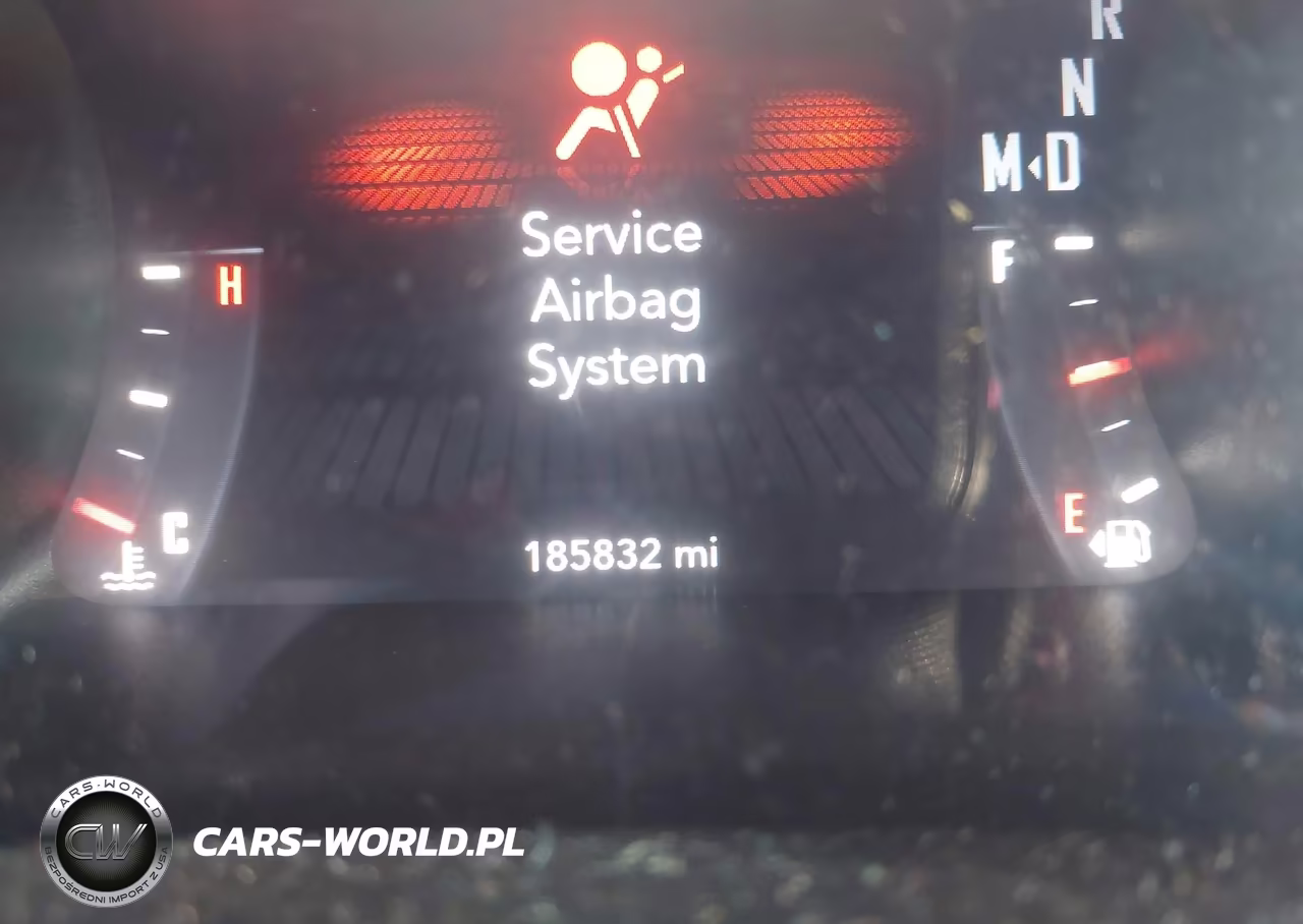 2015 Dodge Challenger Sxt VIN:2C3CDZAG9FH719323 - 15
