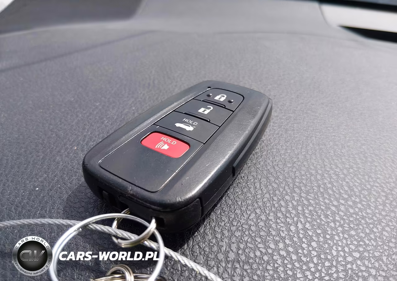 2018 Toyota Camry Se VIN:4T1B11HK4JU035552 - 11