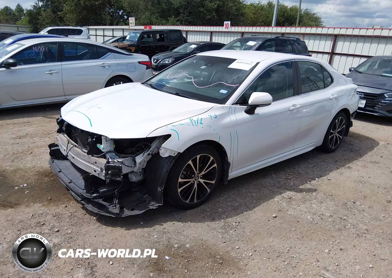 2018 Toyota Camry Se VIN:4T1B11HK4JU035552 - 2