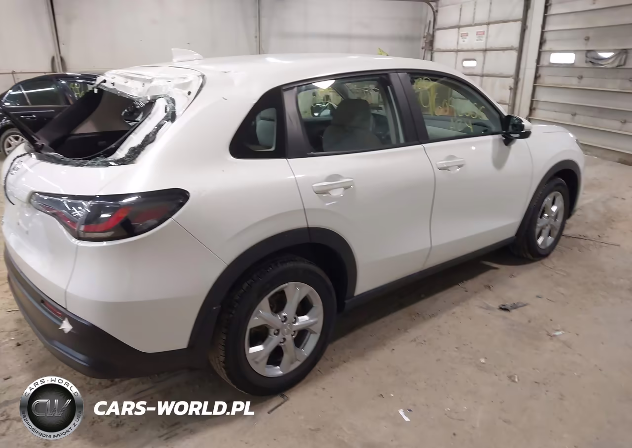 2024 Honda Hr-V 2Wd Lx VIN:3CZRZ1H31RM734281 - 4