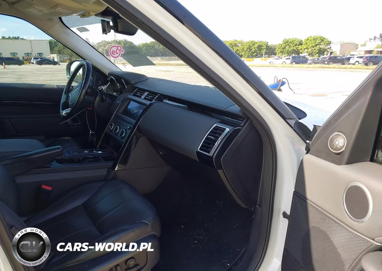 2019 Land Rover Discovery Se VIN:SALRG2RV9K2400555 - 5
