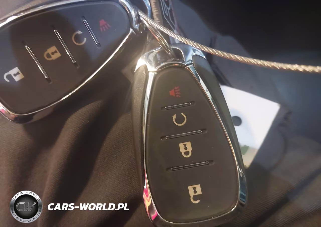 2018 Chevrolet Volt Premier VIN:1G1RD6S5XJU149946 - 11