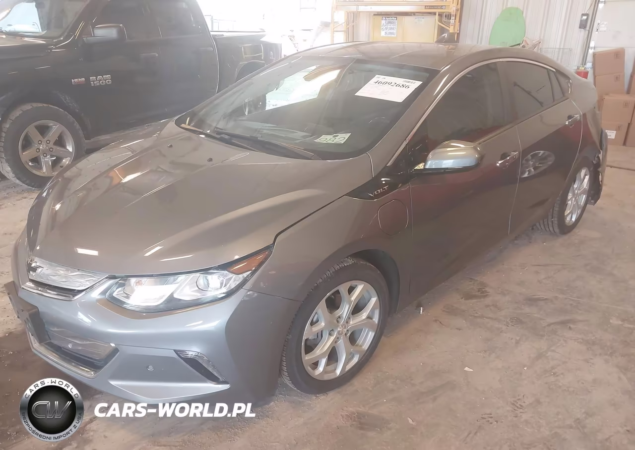 2018 Chevrolet Volt Premier VIN:1G1RD6S5XJU149946 - 2