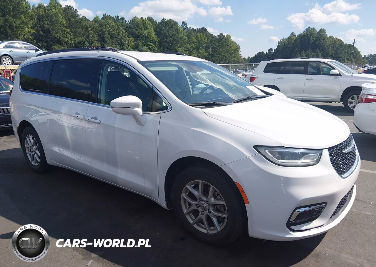 2022 Chrysler Pacifica Touring L