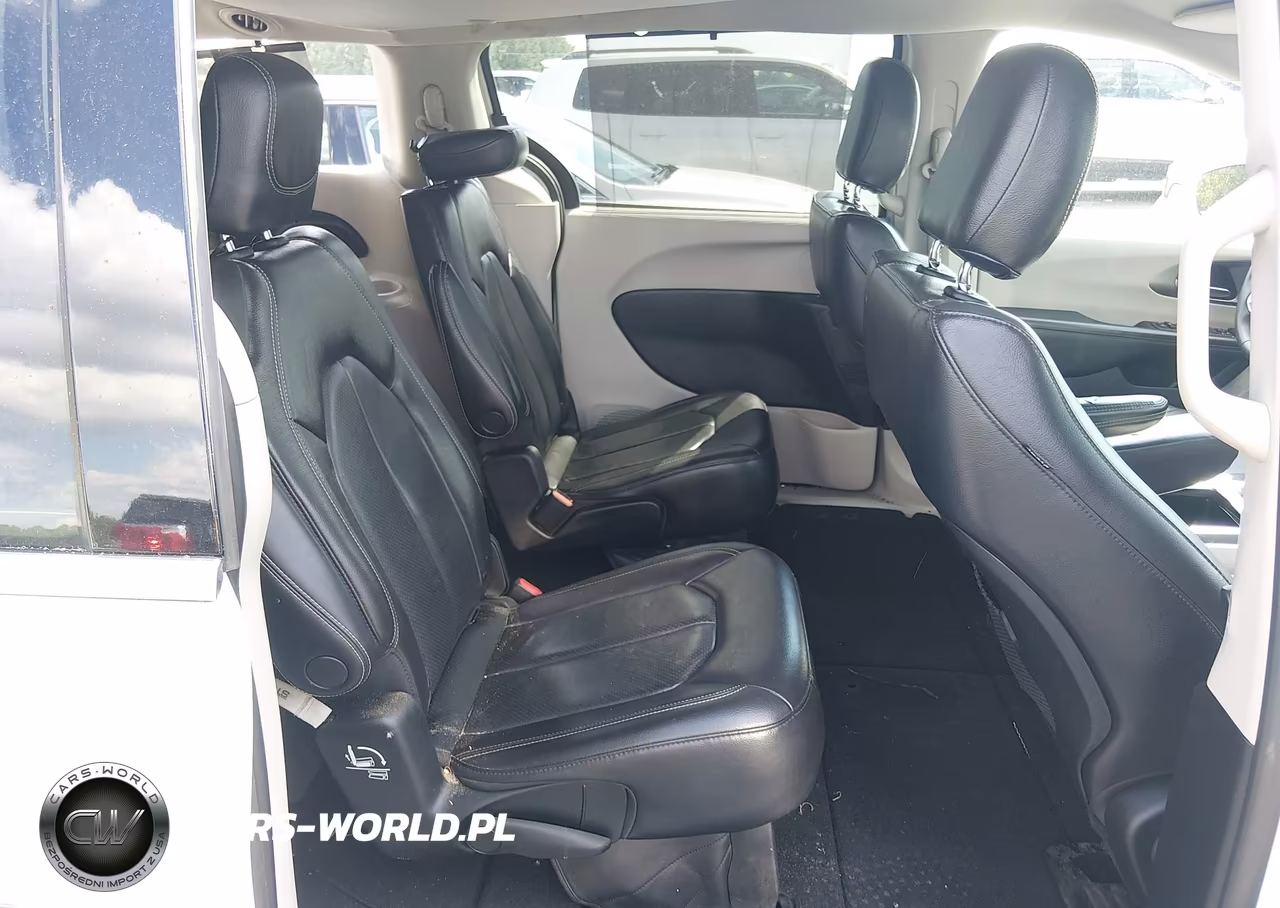 2022 Chrysler Pacifica Touring L VIN:2C4RC1BG8NR147291 - 8