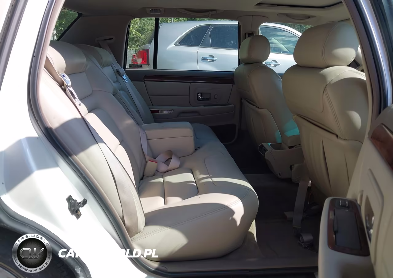 1997 Cadillac Deville Standard VIN:1G6KD54YXVU292852 - 8