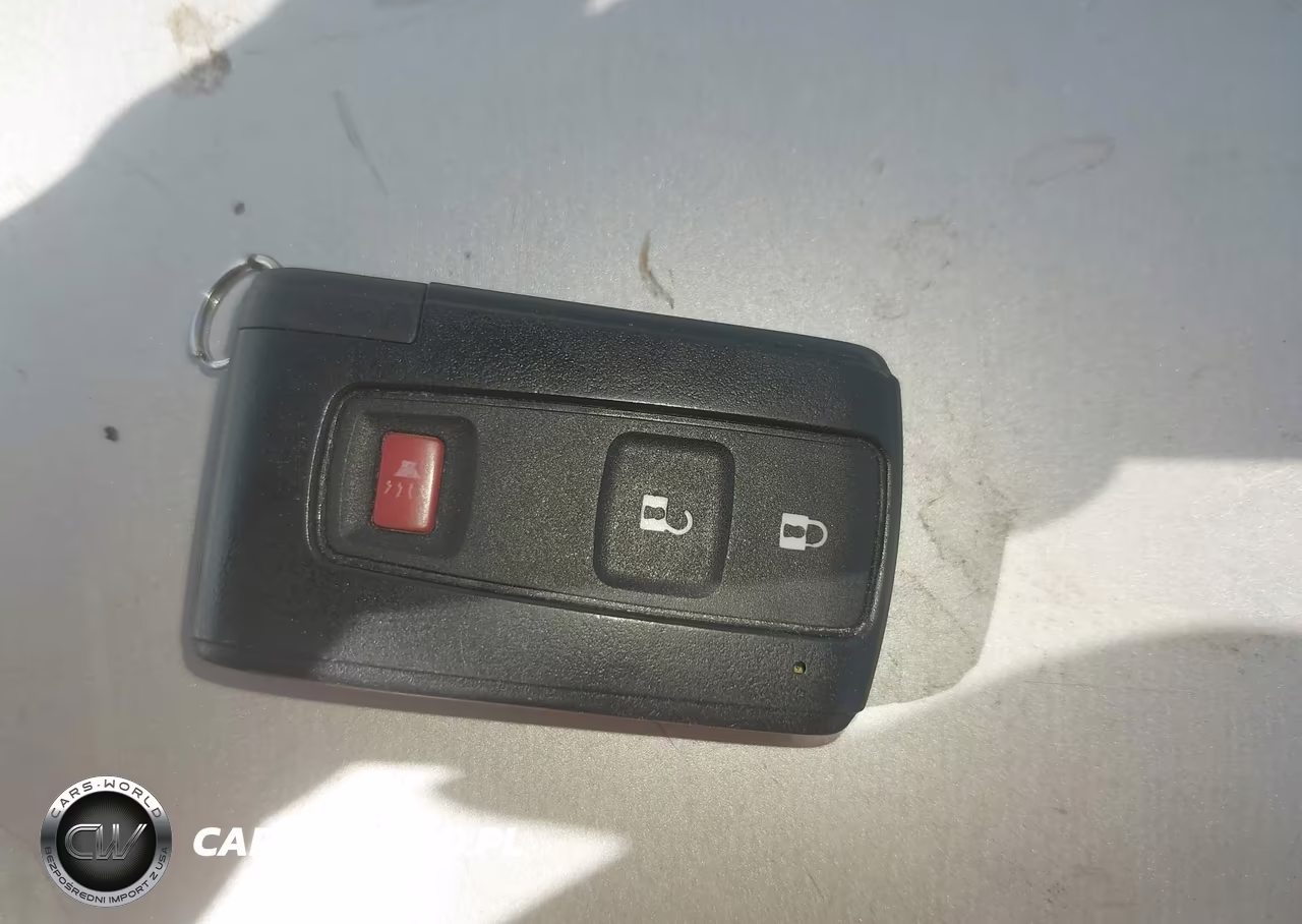 2005 Toyota Prius VIN:JTDKB20U453015785 - 11