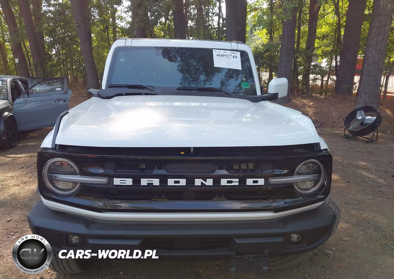 2025 Ford Bronco Outer Banks VIN:1FMDE8BH3SLB55868 - 13