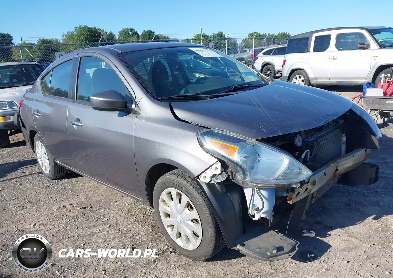 2017 Nissan Versa 1.6 Sv – zdjęcie 1 z 17