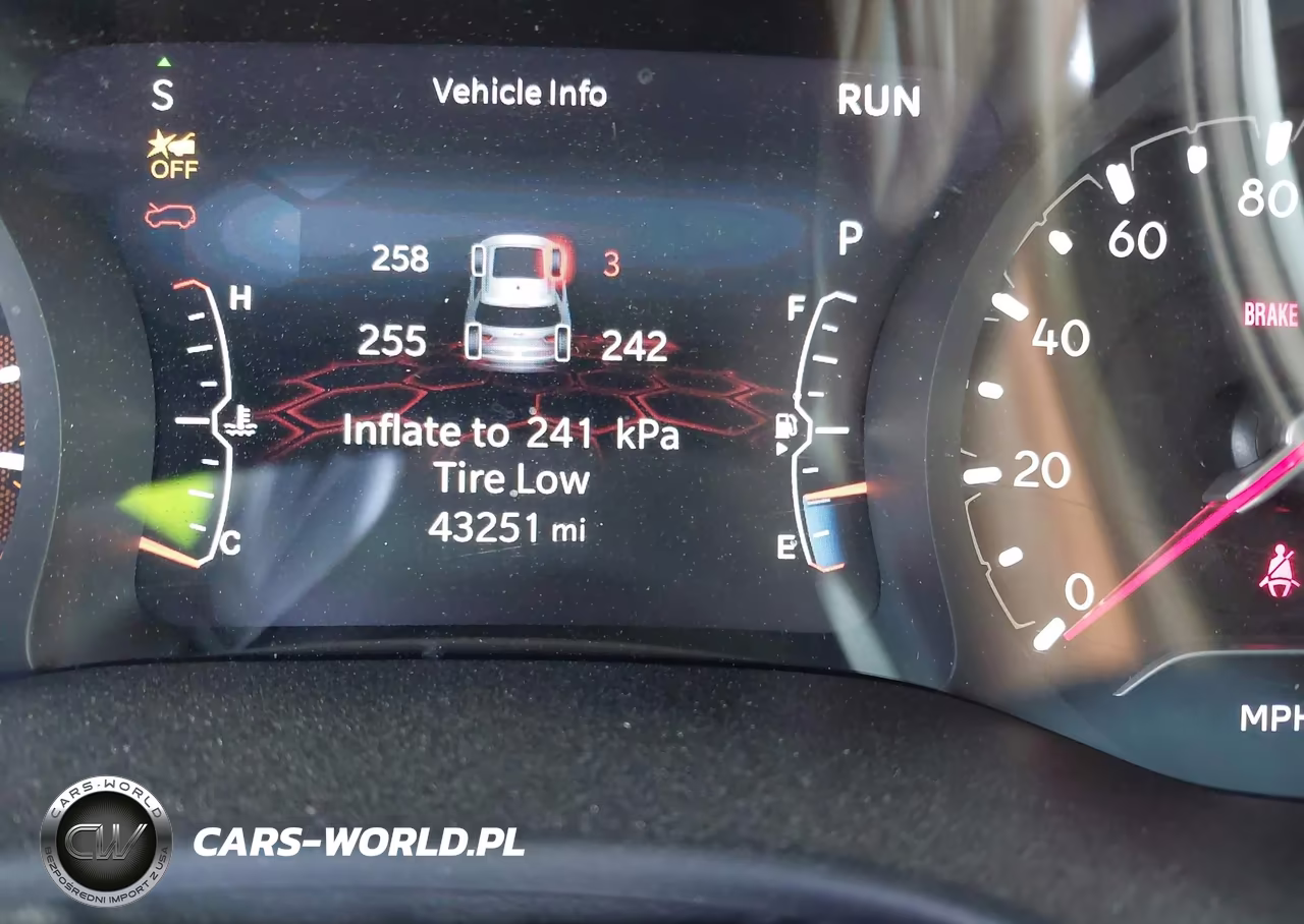 2024 Jeep Compass Latitude 4X4 VIN:3C4NJDBN8RT118137 - 16