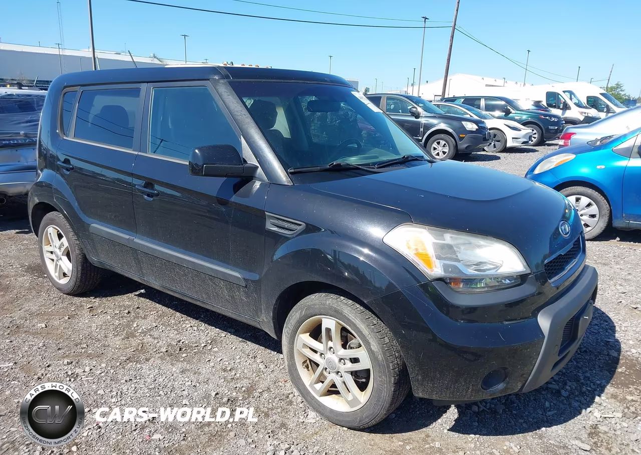 2011 Kia Soul +