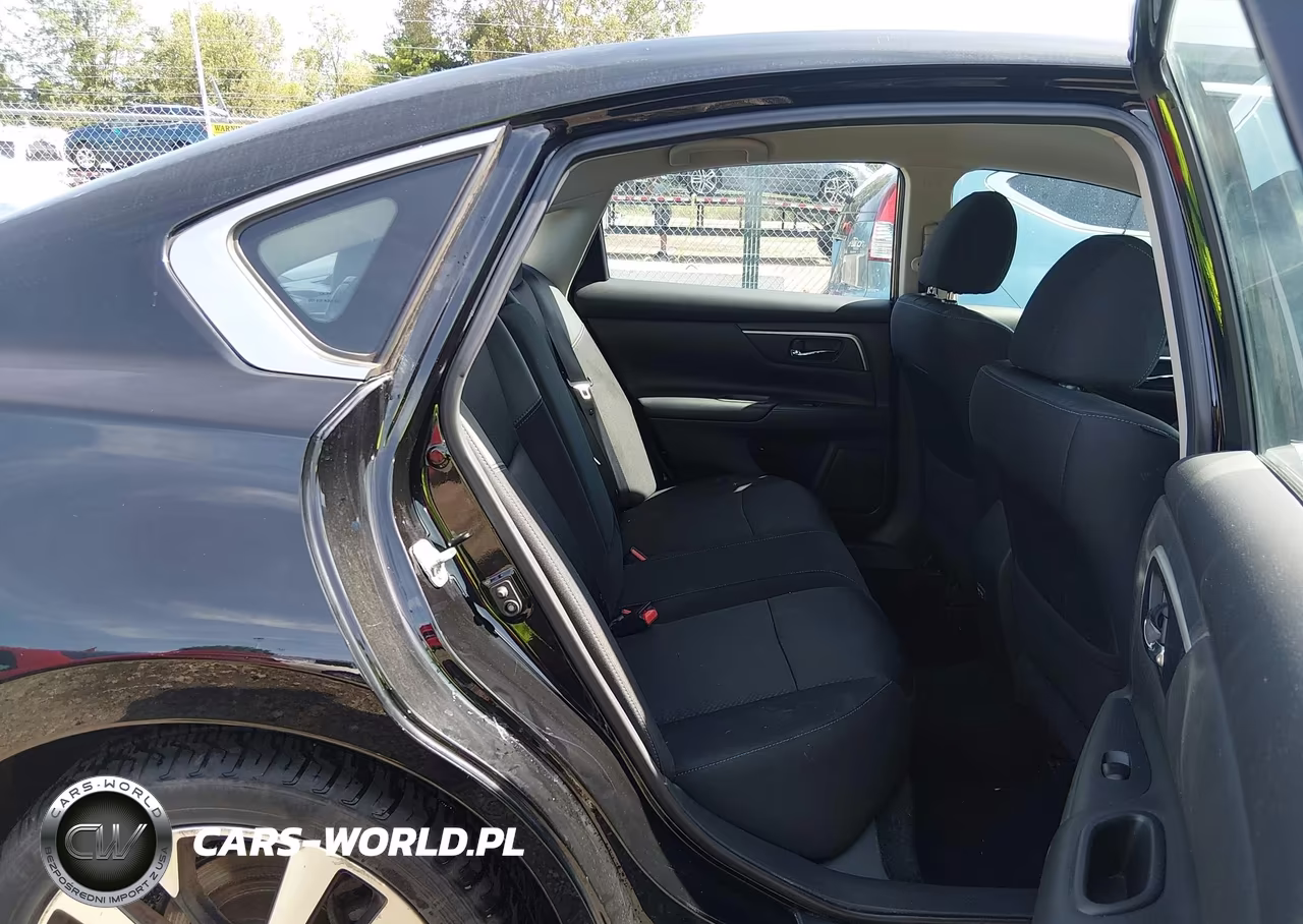 2018 Nissan Altima 2.5 Sr VIN:1N4AL3AP1JC279621 - 8
