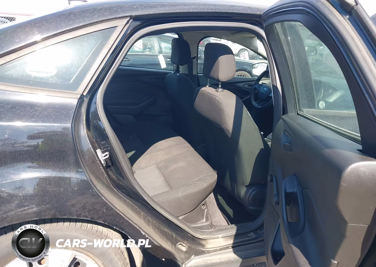 2016 Ford Focus S VIN:1FADP3E25GL240345 - 8