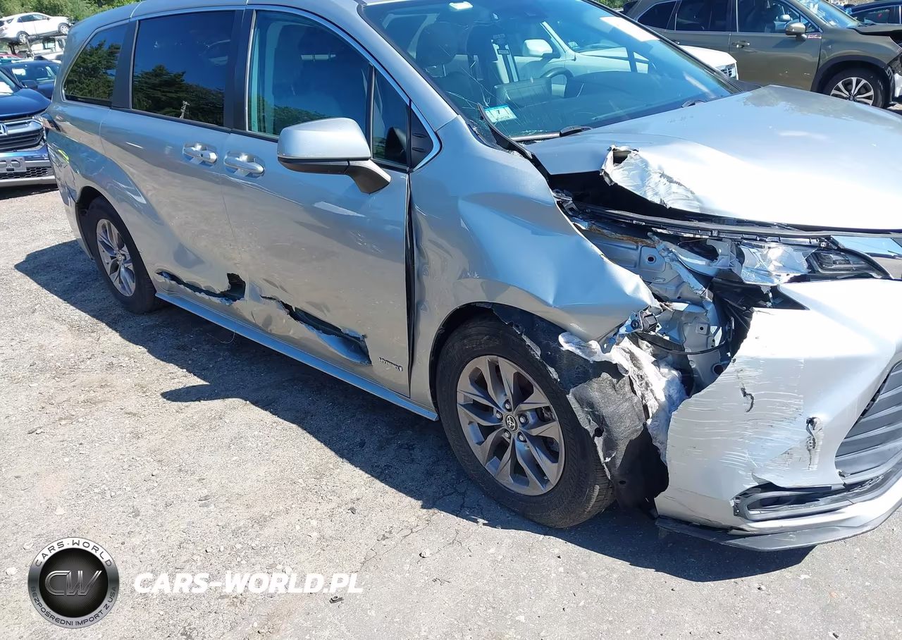 2021 Toyota Sienna Le VIN:5TDKSKFC2MS015098 - 6