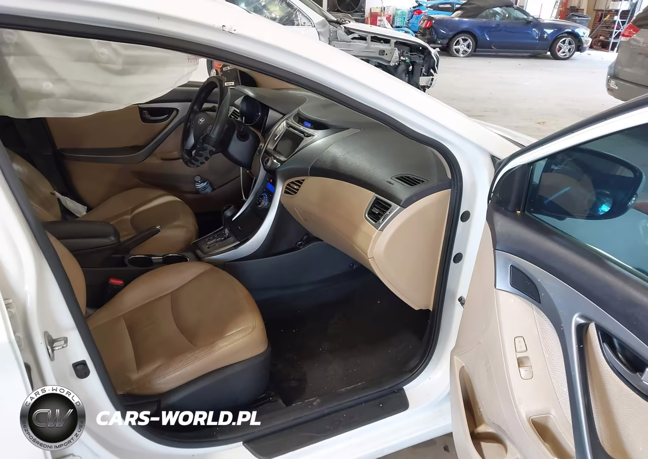 2013 Hyundai Elantra Limited VIN:5NPDH4AE3DH212234 - 5