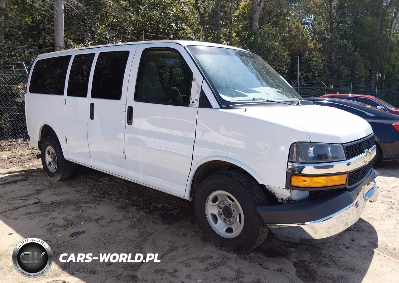 2017 Chevrolet Express 2500 Lt VIN:1GAWGFFG2H1338172 - 1