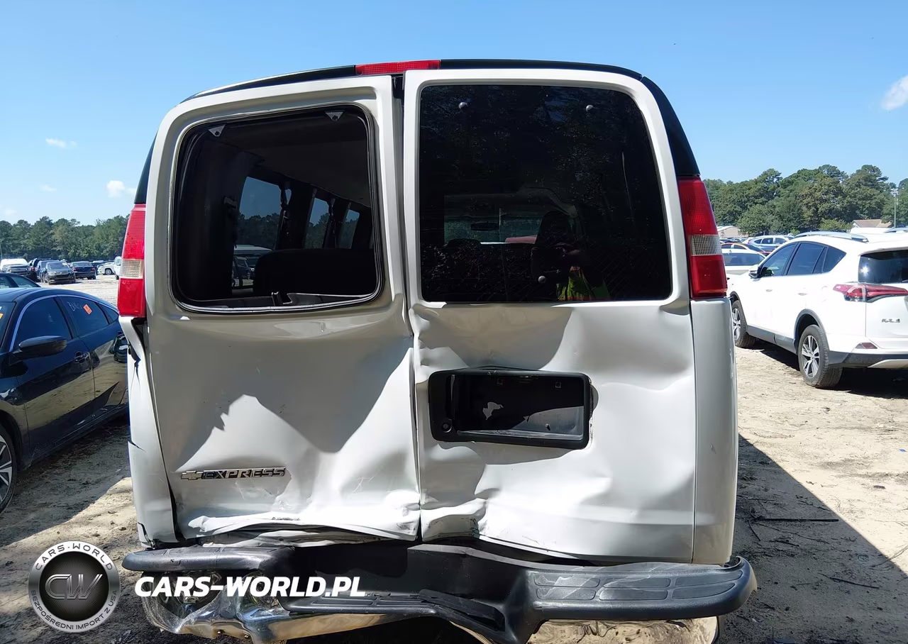 2017 Chevrolet Express 2500 Lt VIN:1GAWGFFG2H1338172 - 16