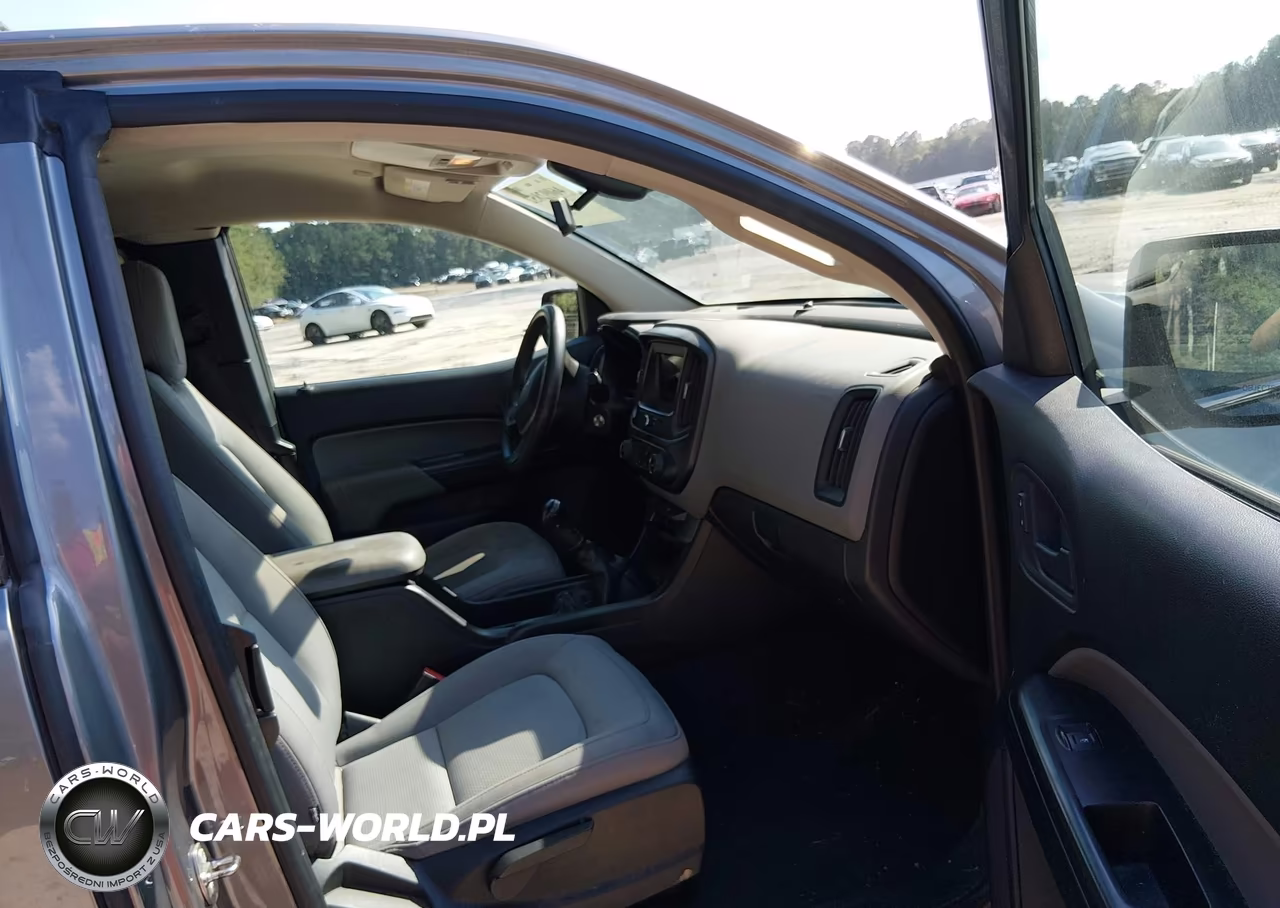 2019 Chevrolet Colorado Wt VIN:1GCHSBEA4K1125557 - 5