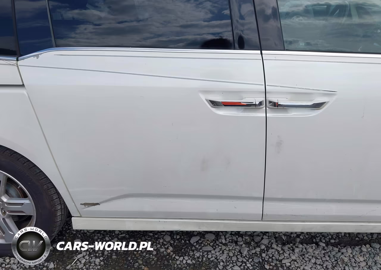 2012 Honda Odyssey Touring-Touring Elite VIN:5FNRL5H96CB010682 - 6