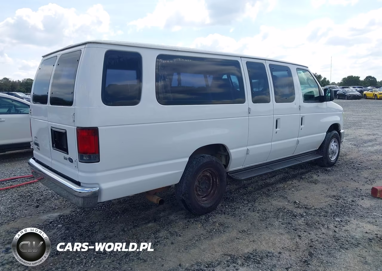 2011 Ford E-350 Super Duty Xlt VIN:1FBSS3BL9BDA64243 - 4