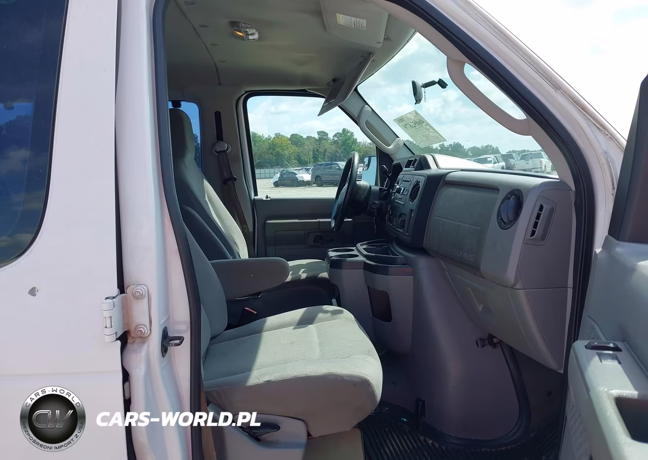 2011 Ford E-350 Super Duty Xlt VIN:1FBSS3BL9BDA64243 - 5