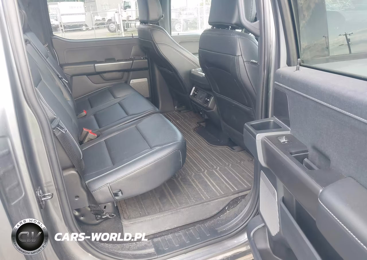 2025 Ford F-150 Lariat VIN:1FTFW5L54SFB88986 - 8