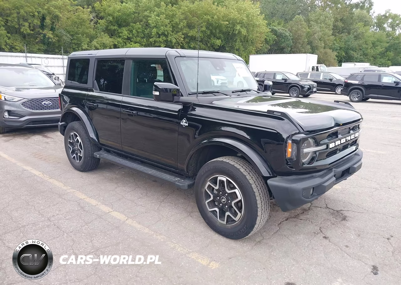 2023 Ford Bronco Outer Banks