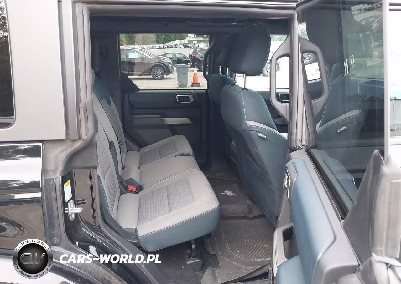 2023 Ford Bronco Outer Banks VIN:1FMEE5BP8PLA82529 - 8